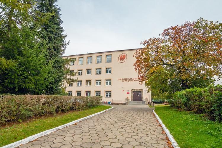 Termomodernizacją budynku ZSP im. Władysława Hasiora w Koszalinie